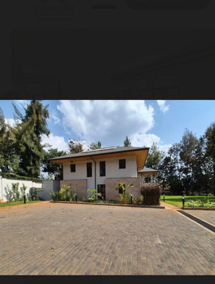 Elegant 4 Bedroom Executive Residence for Rent in Runda - Photo 1